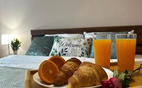 Casa Rea - Comfortable Stay With Free Parking